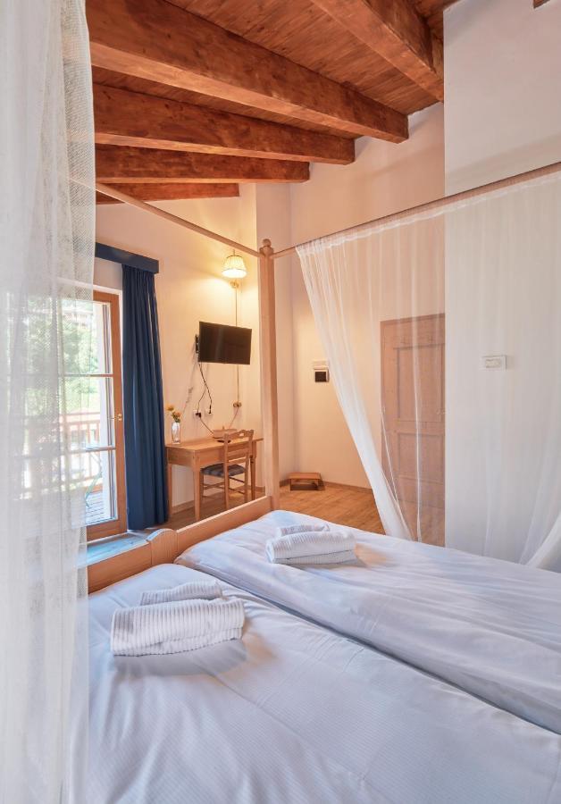 Hotel Bed & Bike Ledro Молино-ди-Ледро Экстерьер фото